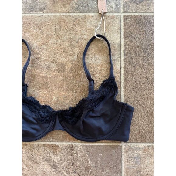 Skims Fits Everybody Lace Underwire Bra Onyx Size 34C - Picture 4 of 8